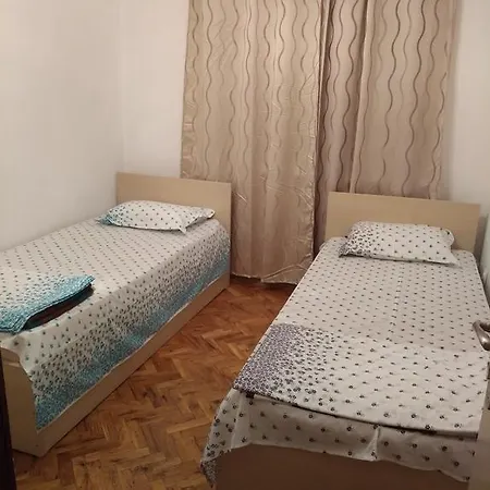 Kazakova * 茨雷沃
